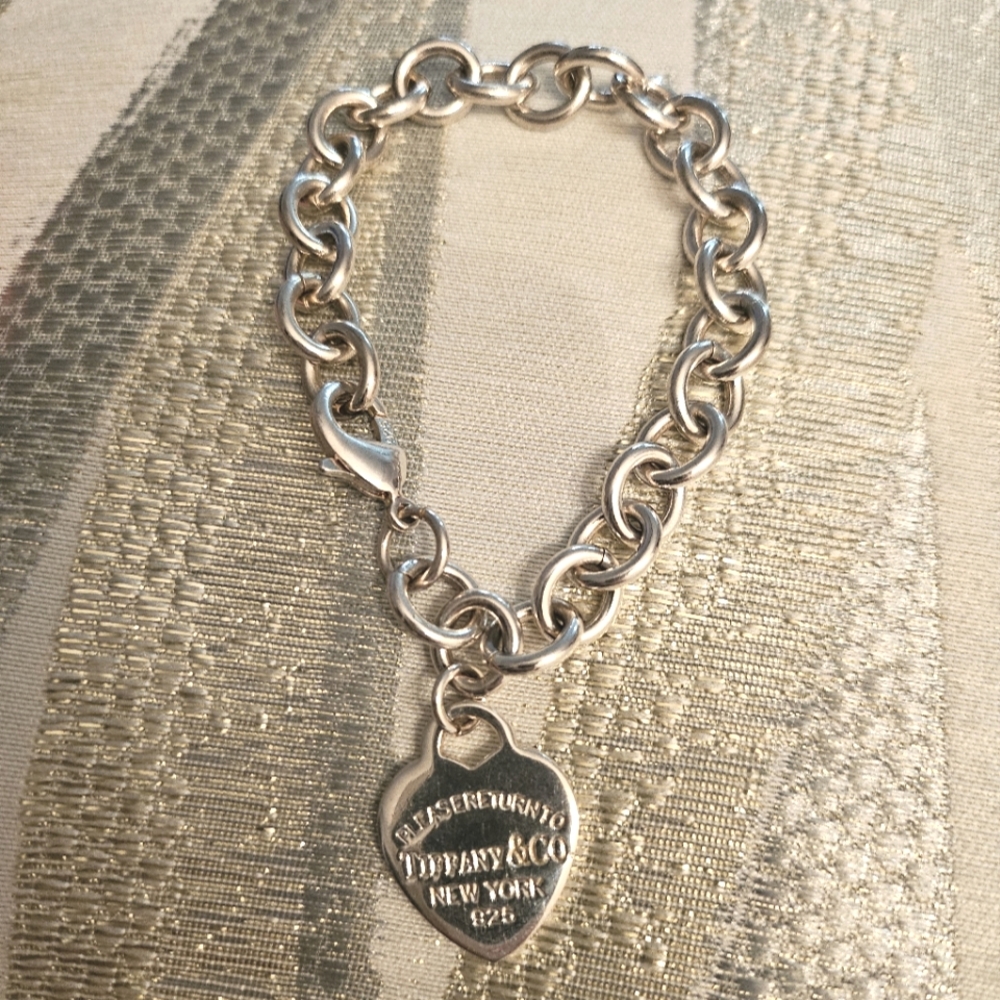 Tiffany heart charm bracelet silver